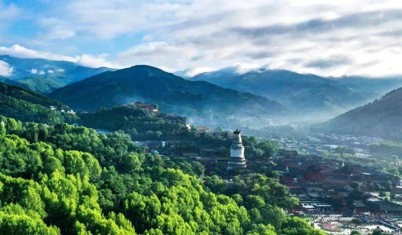 探秘中国佛教名山——五台山的文化与旅游